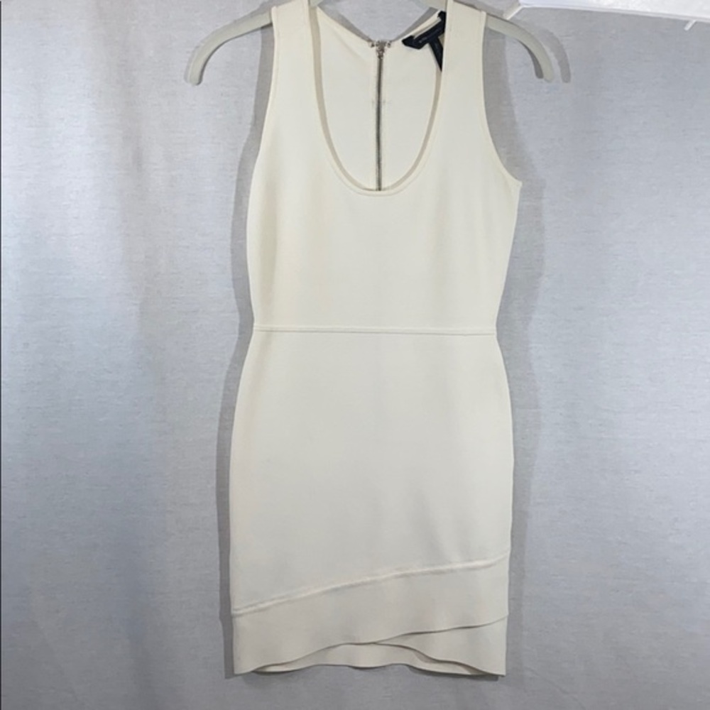 UEC Bcbgmaxaria eggshell mini bandage dress small